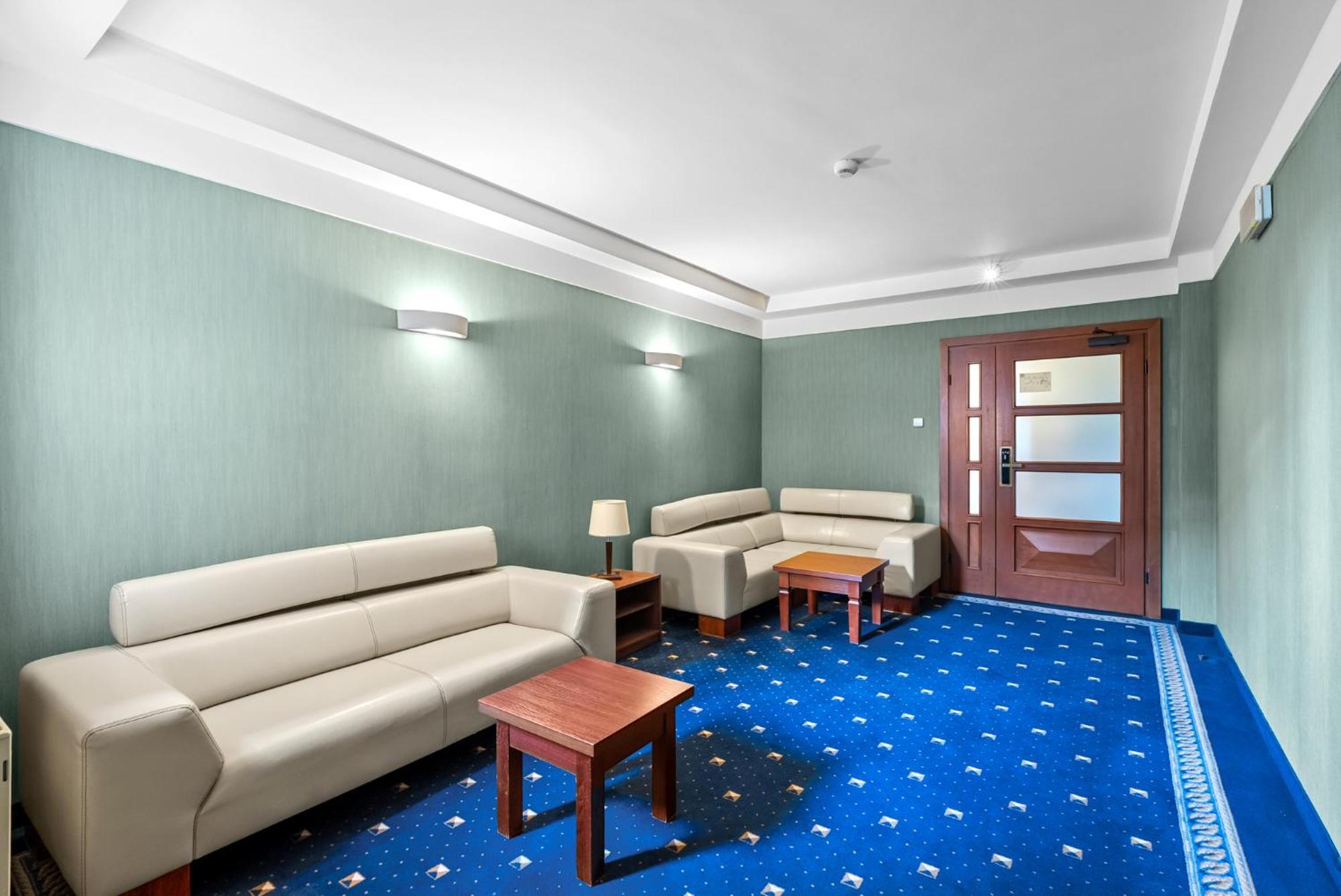 Hotel Diament Vacanza Katowice - Siemianowice Siemianowice Śląskie Eksteriør bilde