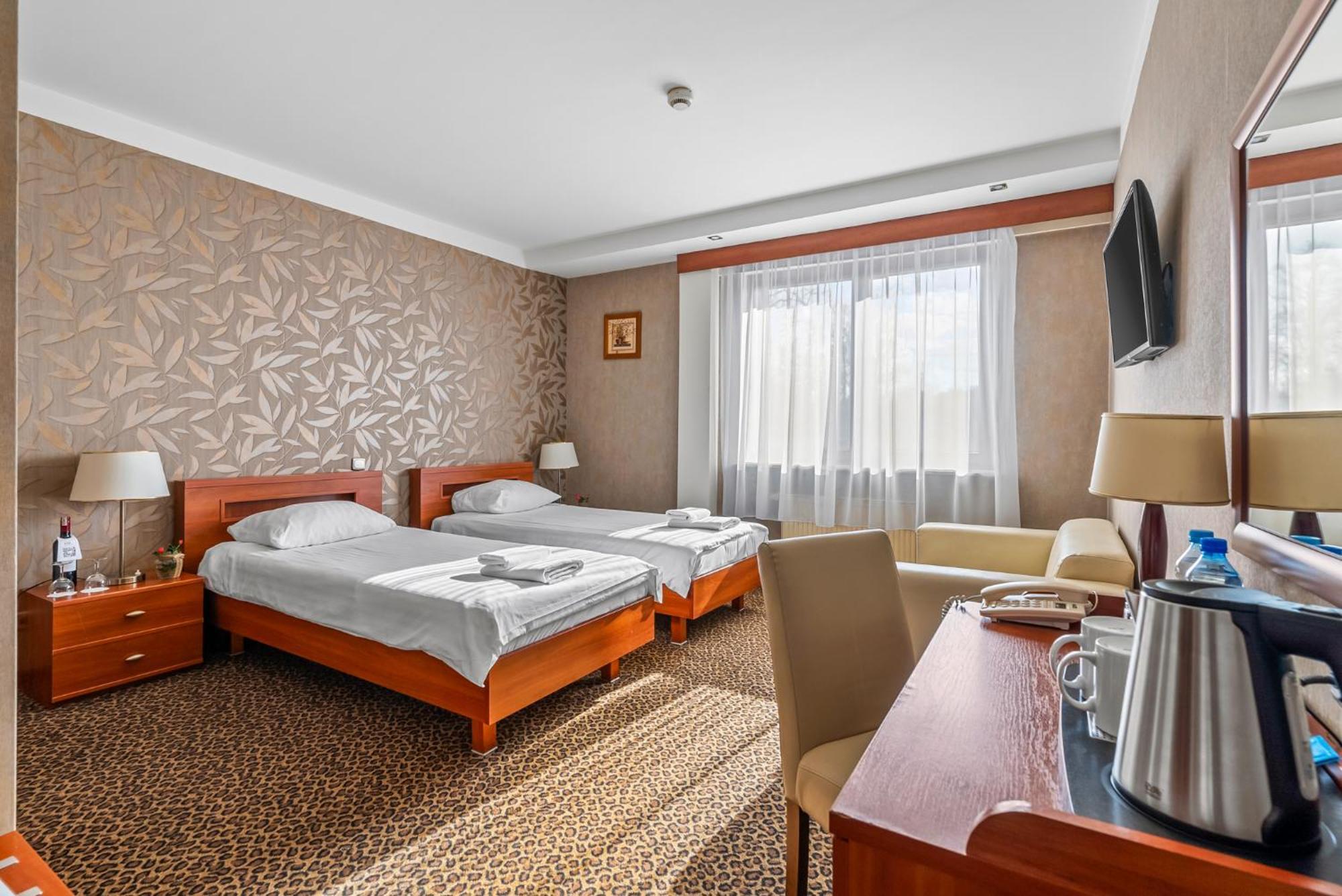 Hotel Diament Vacanza Katowice - Siemianowice Siemianowice Śląskie Eksteriør bilde