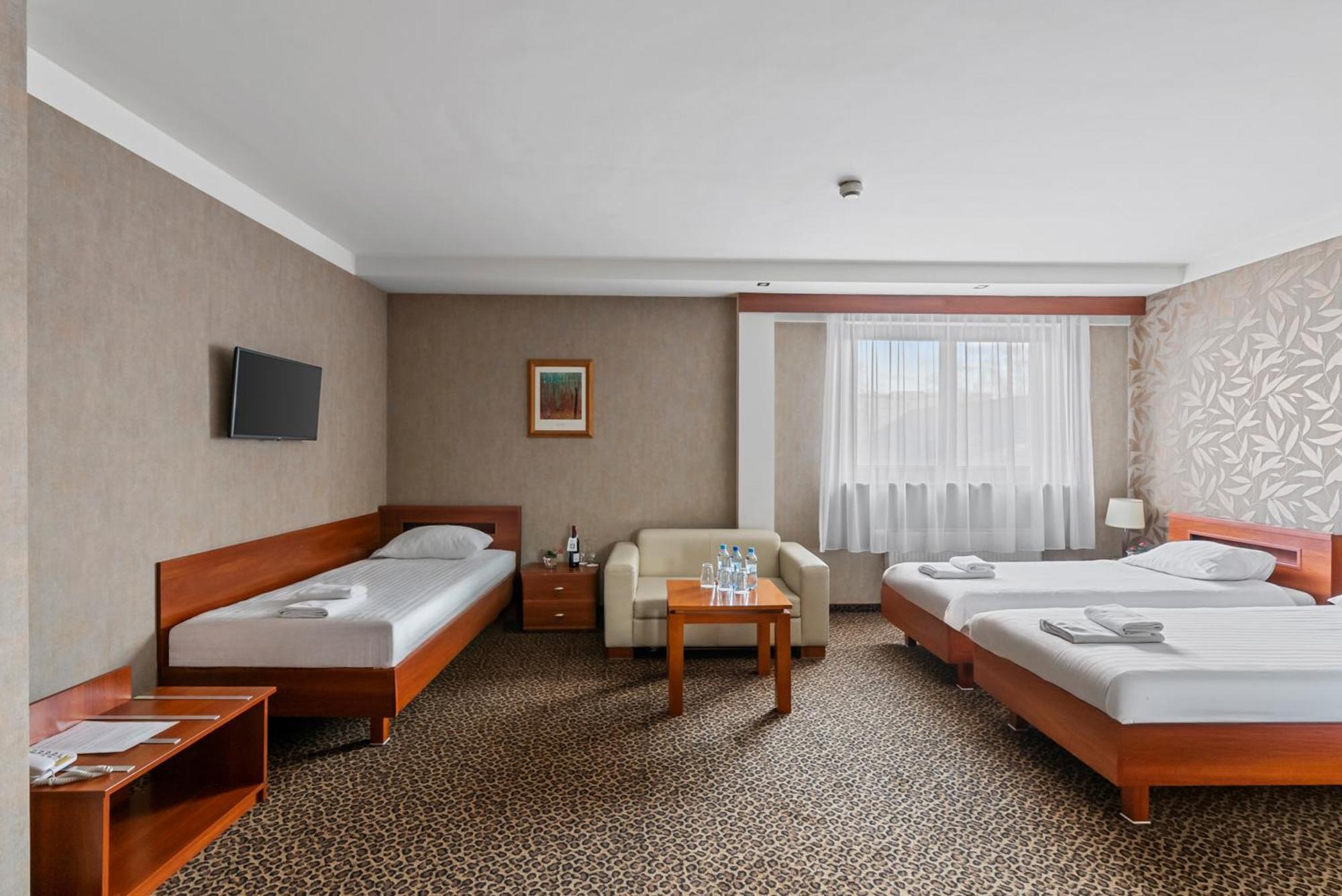 Hotel Diament Vacanza Katowice - Siemianowice Siemianowice Śląskie Eksteriør bilde