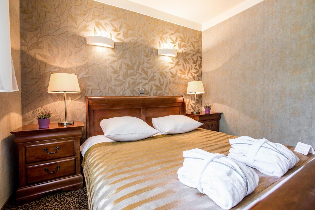 Hotel Diament Vacanza Katowice - Siemianowice Siemianowice Śląskie Eksteriør bilde